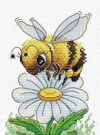 Набор для вышивания Жар-птица М-230 «Трудолюбивая пчёлка»